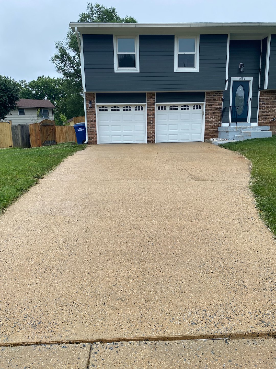 House Concrete Driveway Power Washing in Alexandria, VA